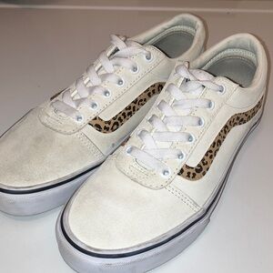 Vans Women's Cream and Leopard Sneakers